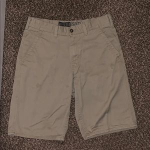 Freeworld Khaki Shorts - Mens 32